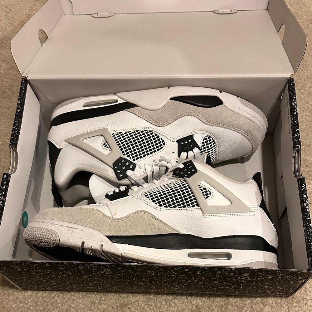 Air Jordan Retro 4 “Military Black” Mens 13